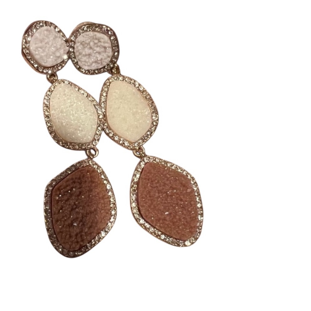 Baublebar NWOT  sparkly pink and ivory earring Post back 3 tier